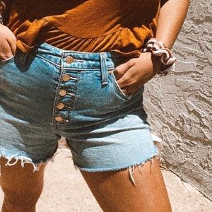Universal Thread | Vintage Midi Button Closure Raw Hem Womens Jean Shorts